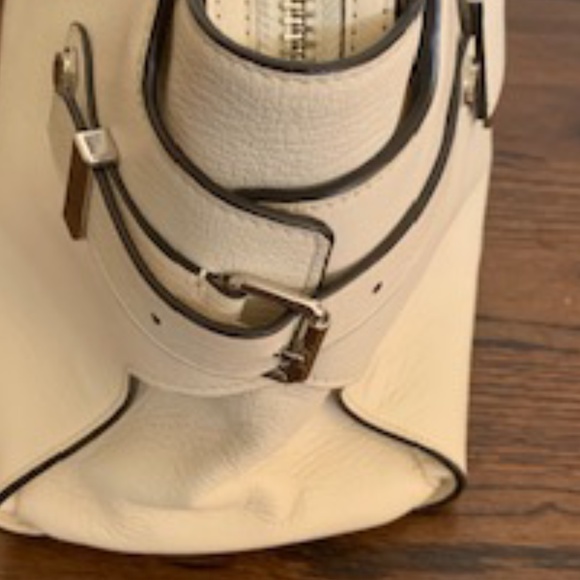 Henri Bendel creme caryl tote - Picture 4 of 8